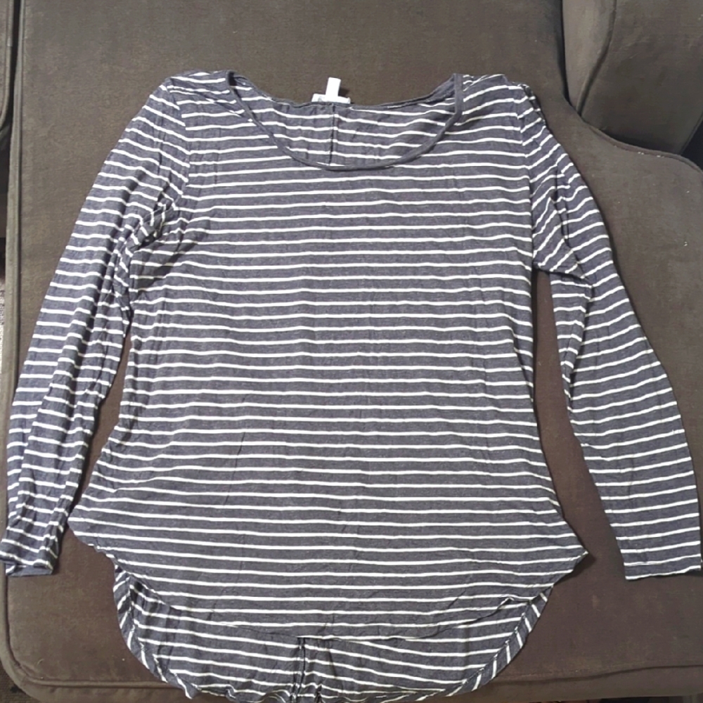 Abound Striped Gray Women's Long Sleeve Tunic Top